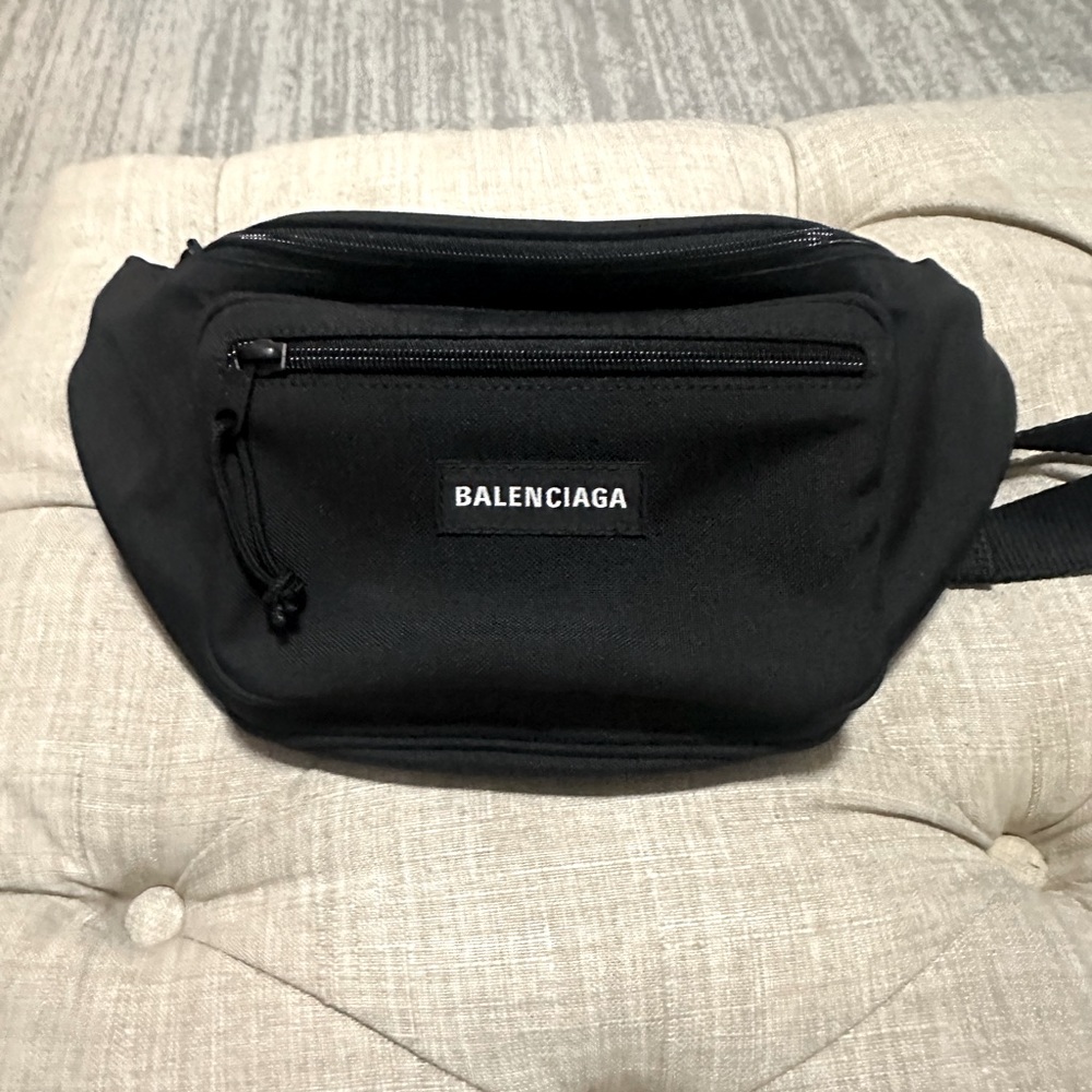 Balenciaga explorer nylon belt bag in black